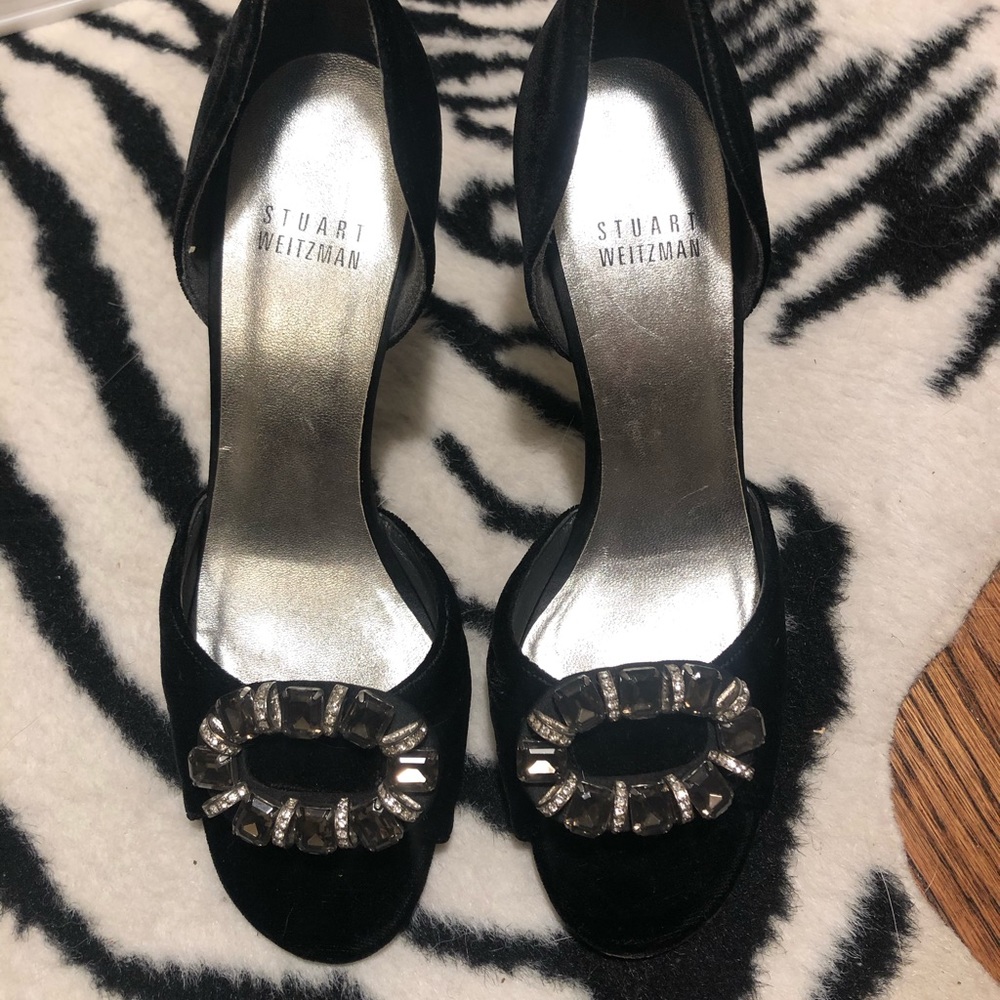 Stuart Weitzmann Black Velvet Pump Kitten Heels5.5